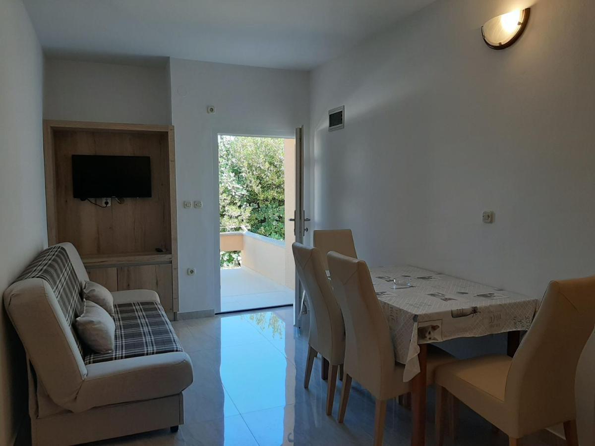 Apartments Edo Novalja Extérieur photo